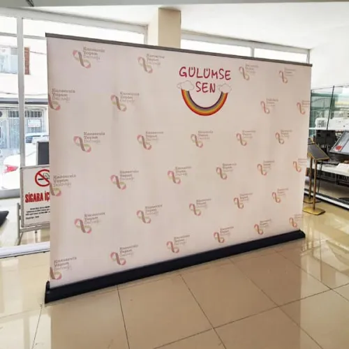 Alüminyum Mekanizmalı Roll Up Banner Alternatif Görünüm